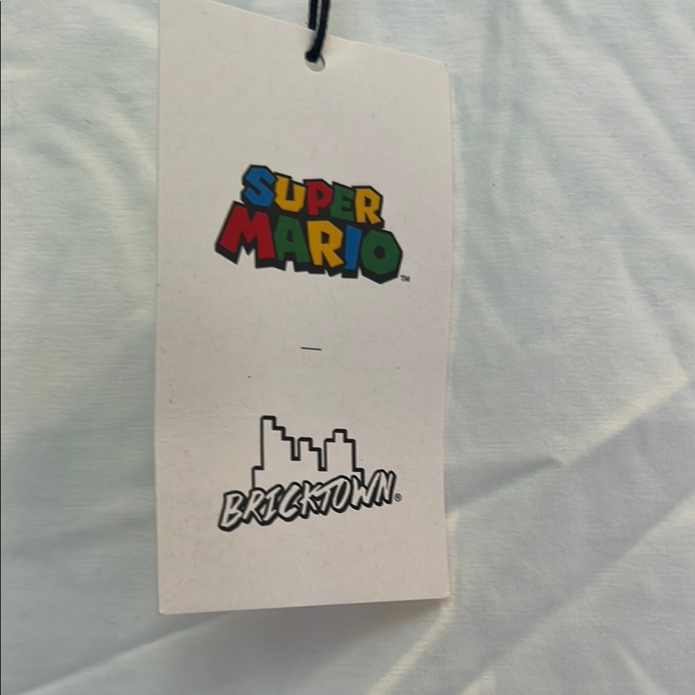 Brick Town Super Mario White T-Shirt with small bobomb Size Large New With tag - Picture 4 of 8
